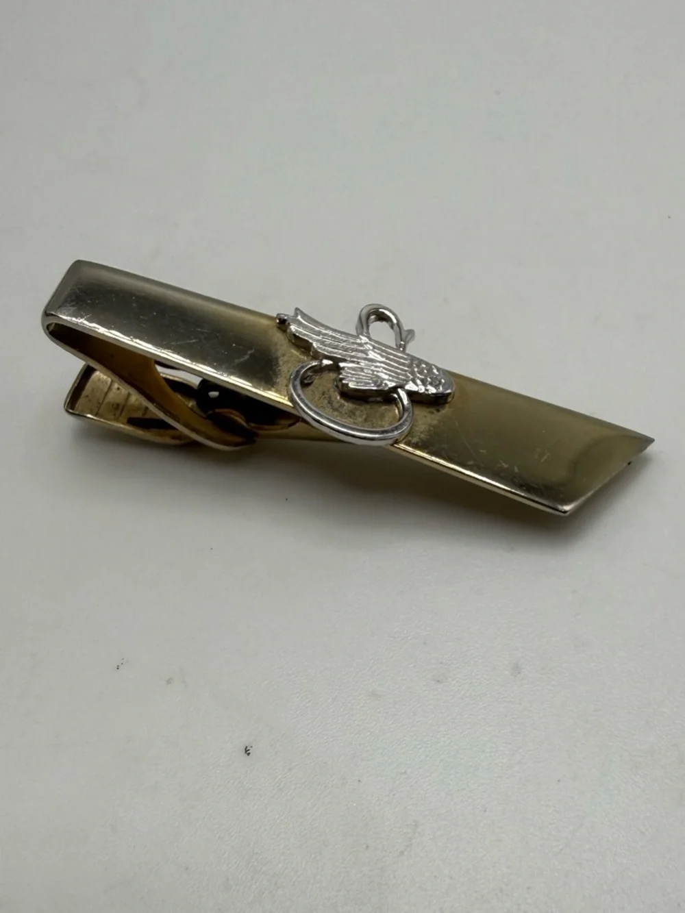 Vintage Gold Tone Fly Fishing Tie Bar Clip Fly Lure Design